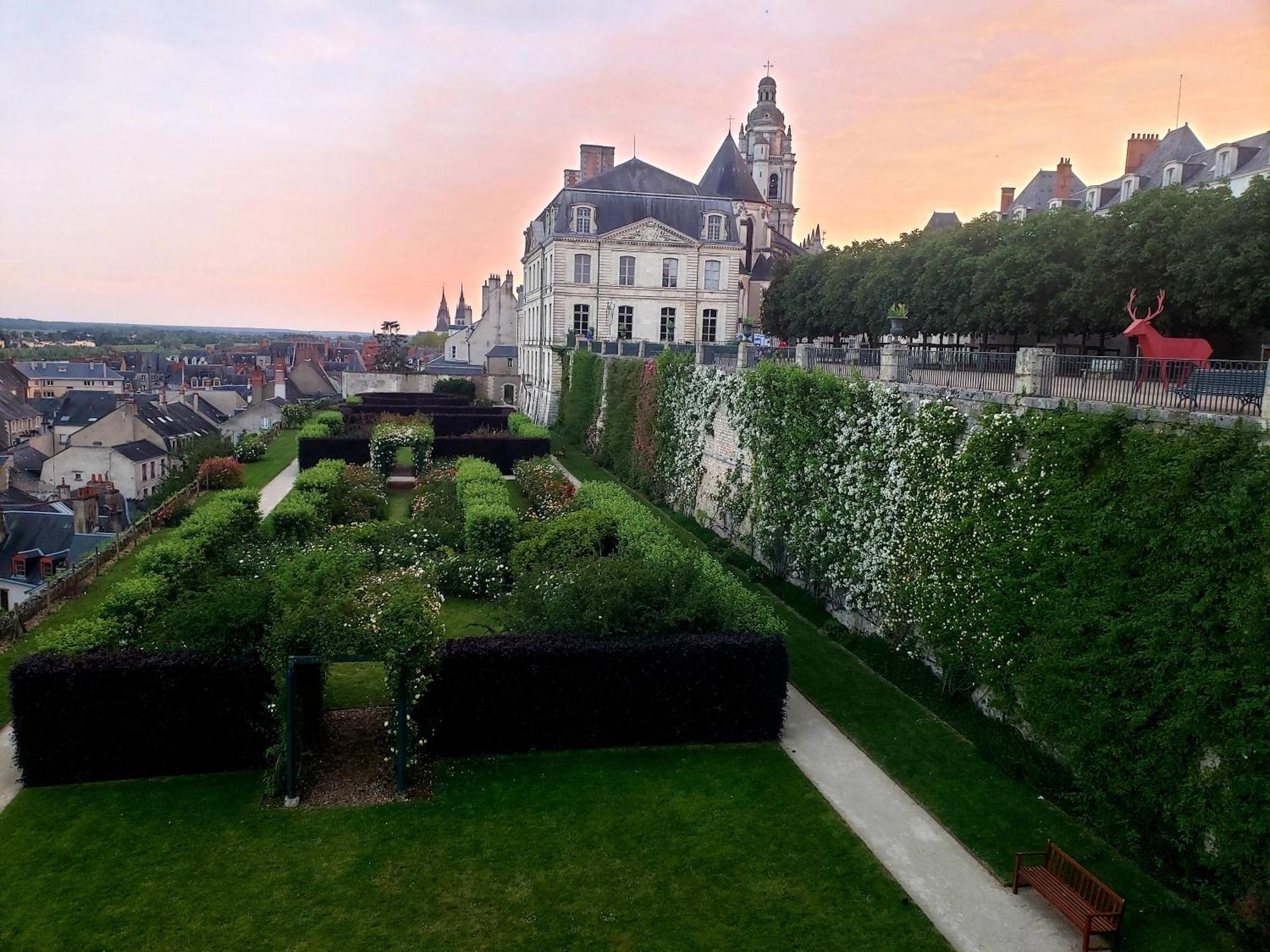 Quartier Historique Studio Tout Confort Blois Bagian luar foto